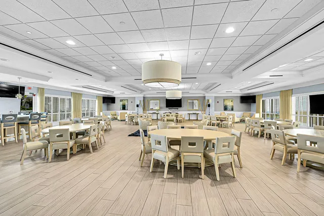 $729,900 | 2640 Lake Shore Drive, Unit 2011, Riviera Beach, FL 33404