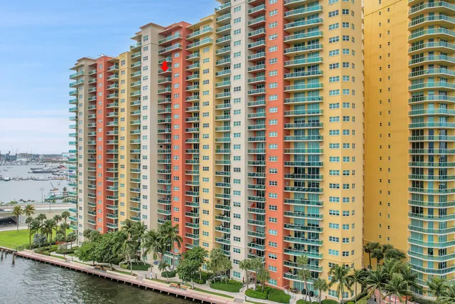 $729,900 | 2640 Lake Shore Drive, Unit 2011, Riviera Beach, FL 33404