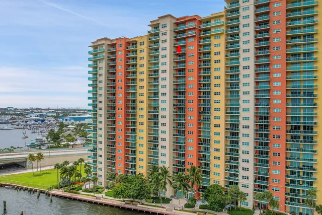 $729,900 | 2640 Lake Shore Drive, Unit 2011, Riviera Beach, FL 33404