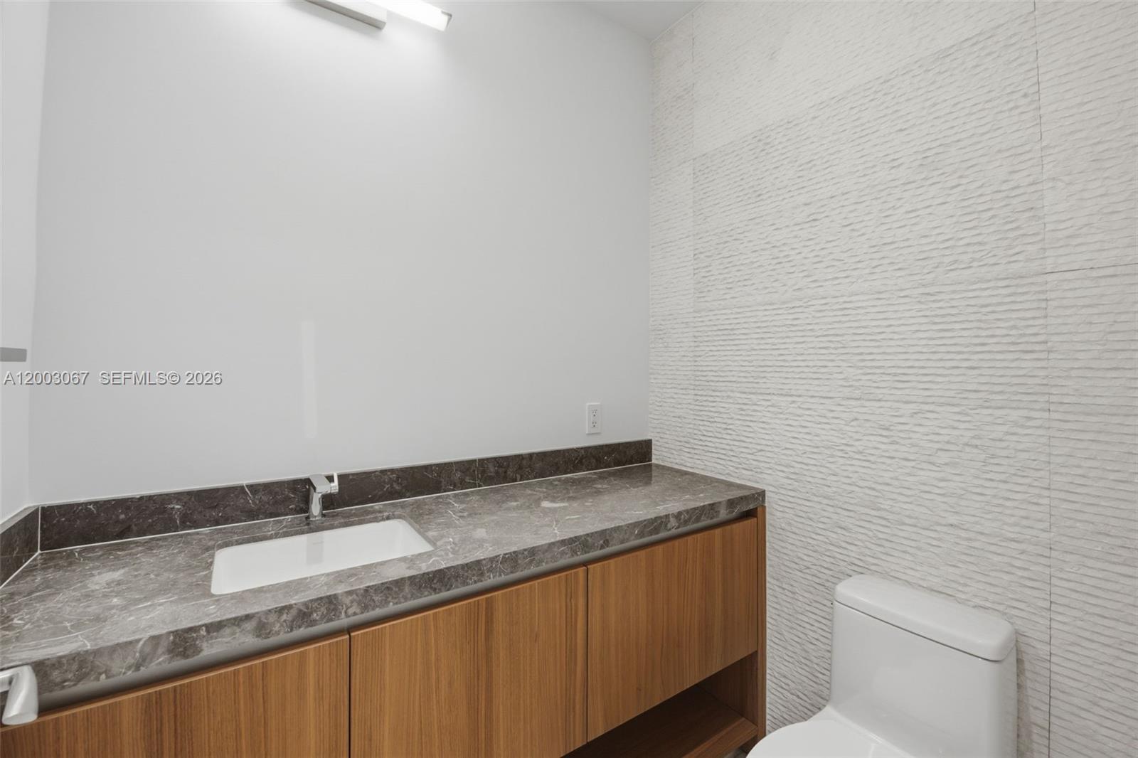 175 Southeast 25th Road, Unit 3302 Miami, FL 33129 - Photo 18 of 86 Gallery Image 18