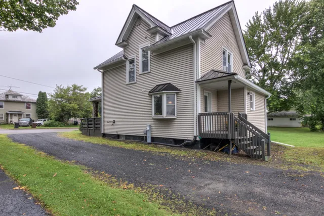 $229,900 | 413 East Stanley Street, Thorp, WI 54771