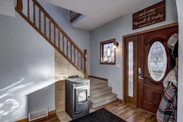 $229,900 | 413 East Stanley Street, Thorp, WI 54771