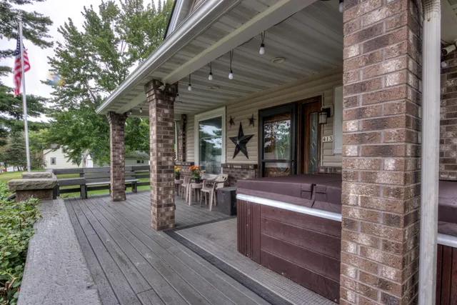 $229,900 | 413 East Stanley Street, Thorp, WI 54771