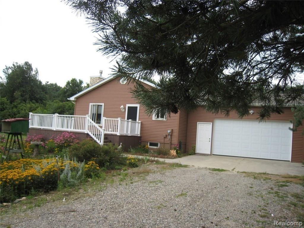 5130 Cade Road Marlette, MI 48453 - Photo 1 of 37