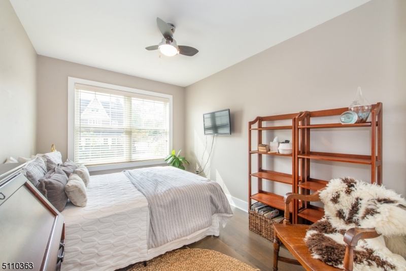109 Springfield Avenue Summit, NJ 07901 - Photo 16 of 24