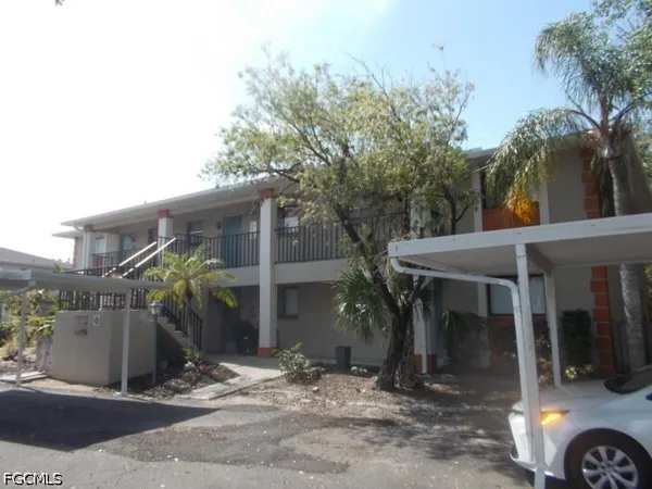 $1,375 | 130 Cape Coral Parkway West, Unit 9, Cape Coral, FL 33914