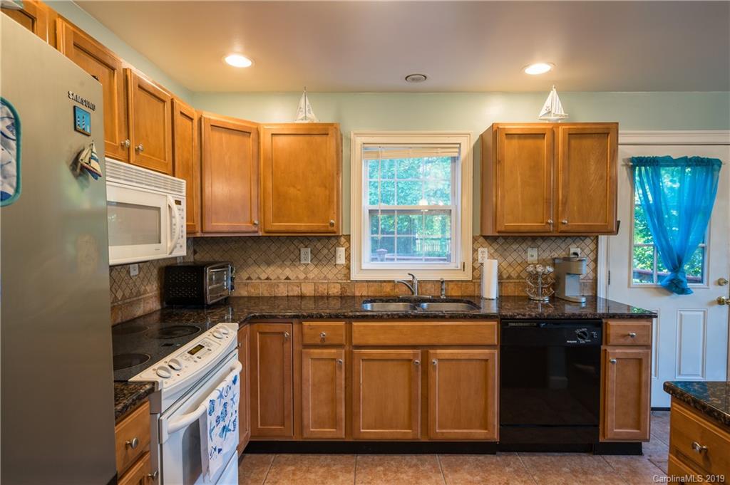 169 McKendree Road Mooresville, NC 28117 - Photo 13 of 31