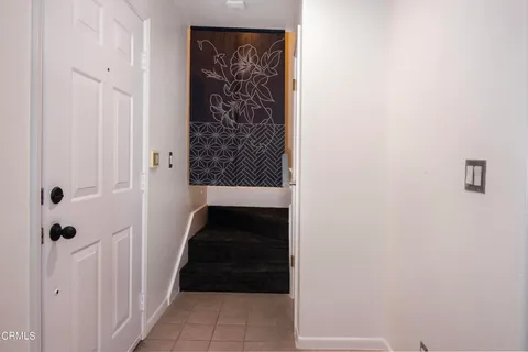 a view of a garage room