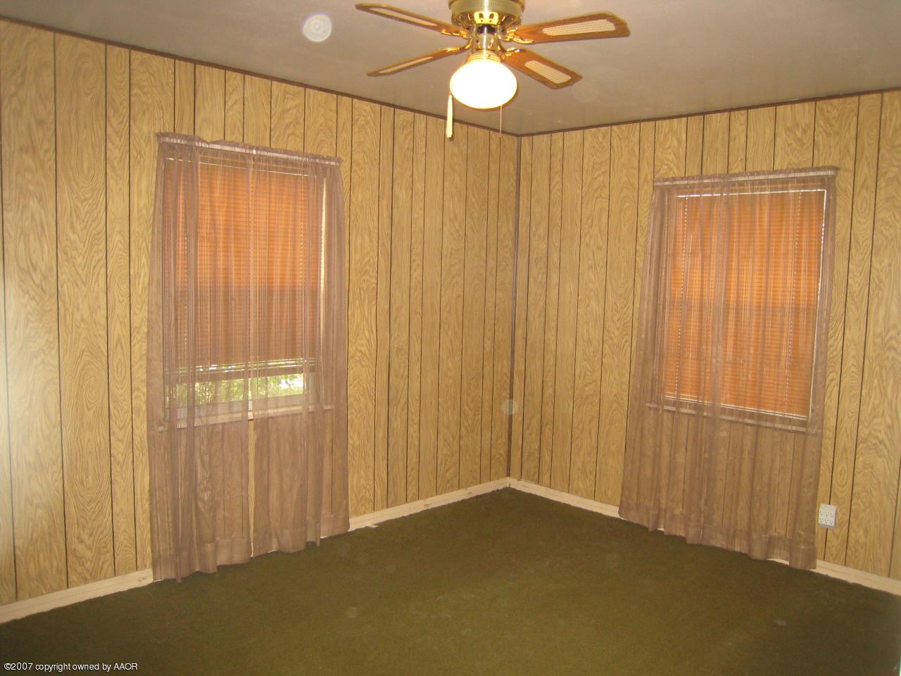 525 Southwest 45th Avenue Amarillo, TX 79110 - Photo 6 of 9