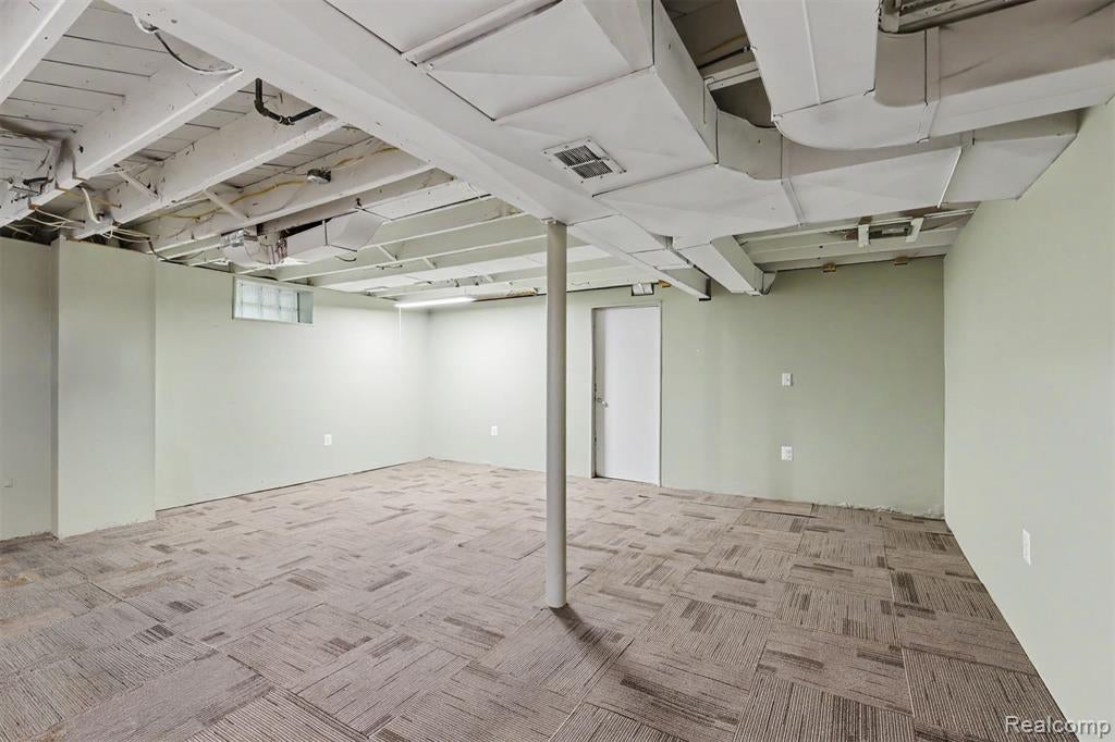 7136 Rosedale Boulevard Allen Park, MI 48101 - Photo 42 of 51 Gallery Image 42