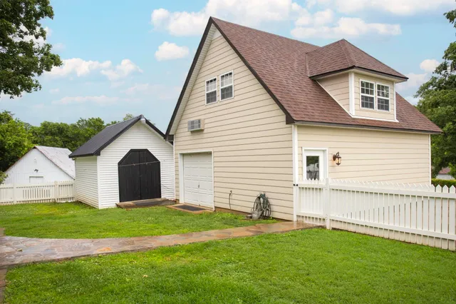 $599,000 | 192 Webster Road, Cornersville, TN 37047