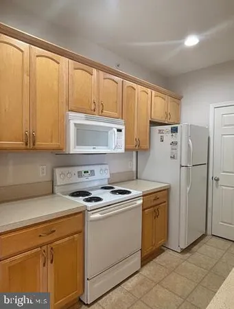 $1,850 | 17059 South Brandt Street, Unit 3206, Lewes, DE 19958