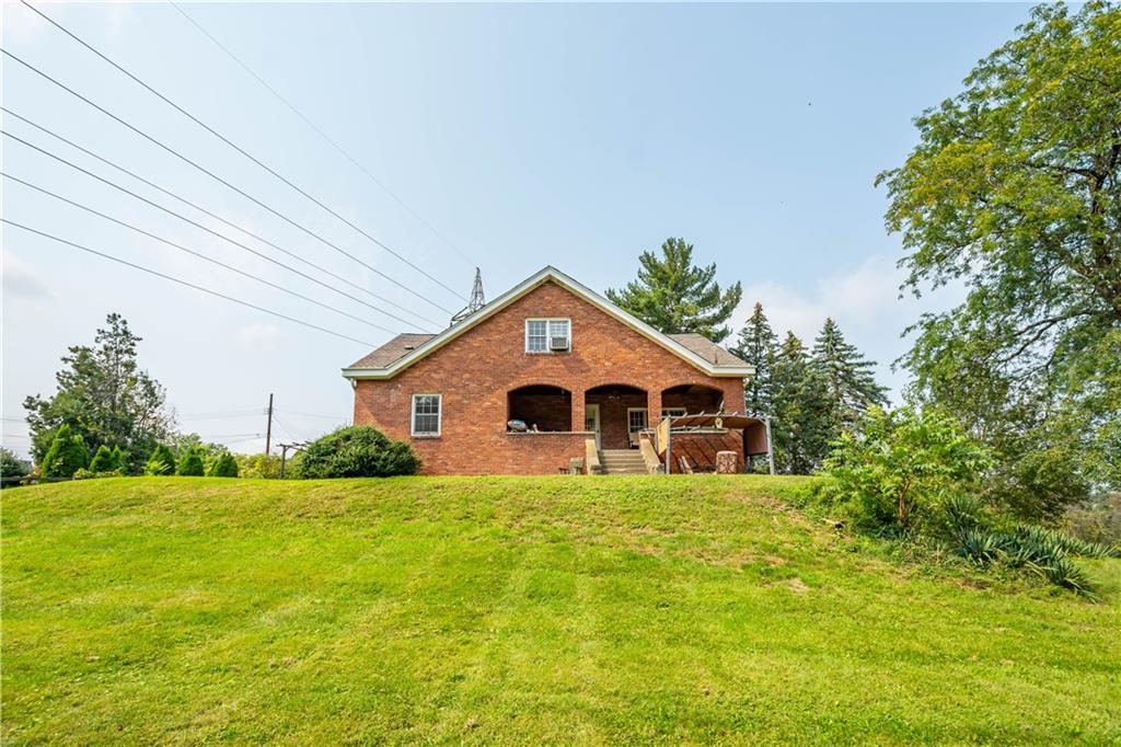 101 Seibert Road Coraopolis, PA 15108 - Photo 22 of 25 Gallery Image 22