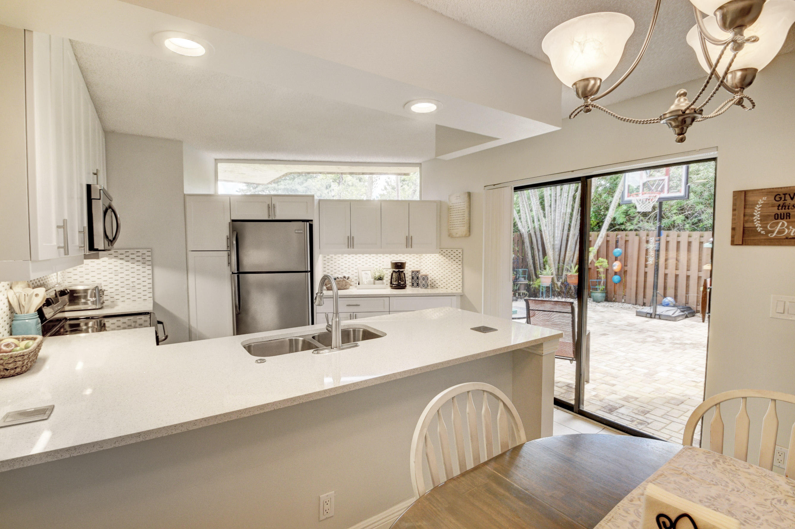 8393 Trent Court, Unit D Boca Raton, FL 33433 - Photo 19 of 38 Kitchen