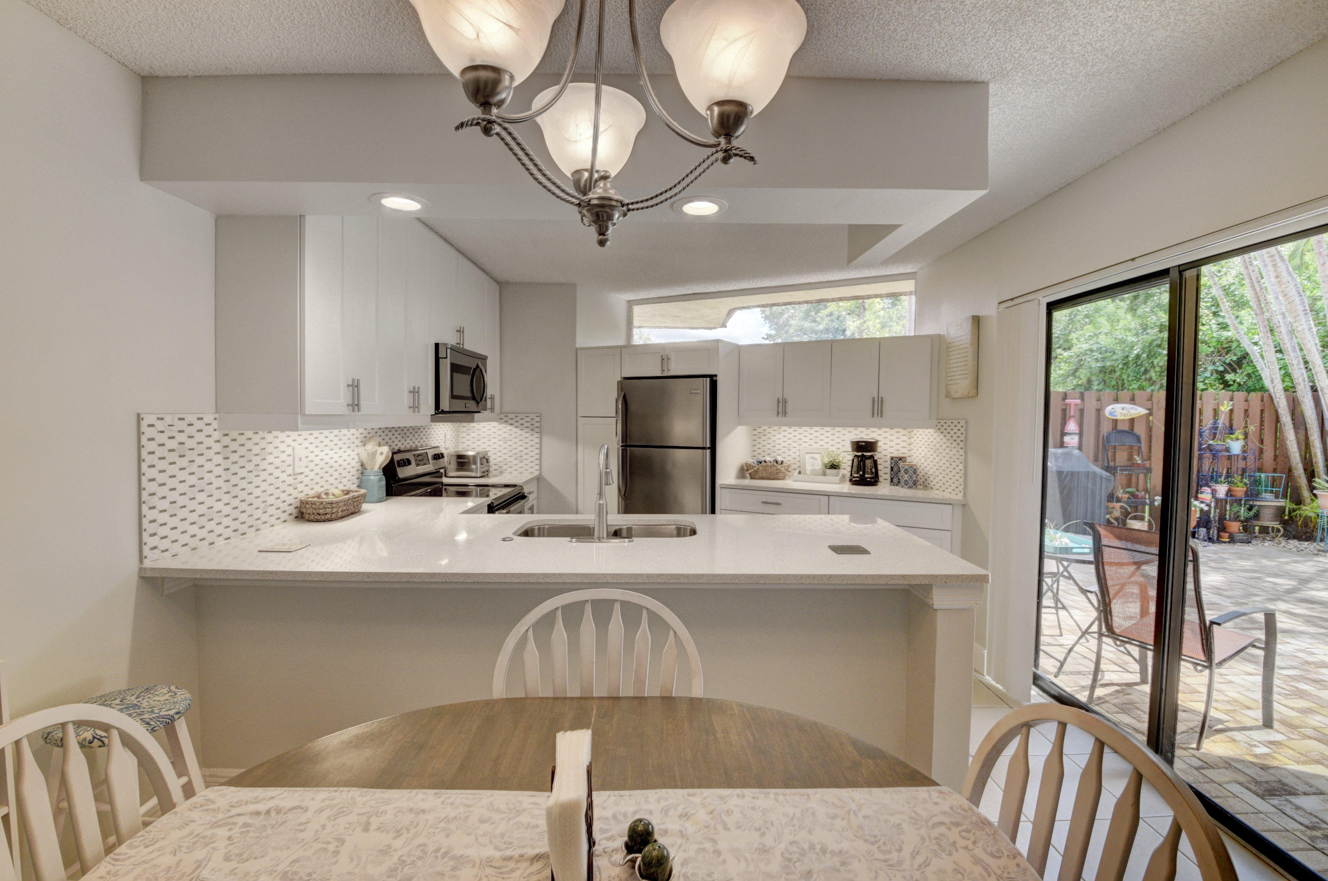 8393 Trent Court, Unit D Boca Raton, FL 33433 - Photo 20 of 38 Kitchen