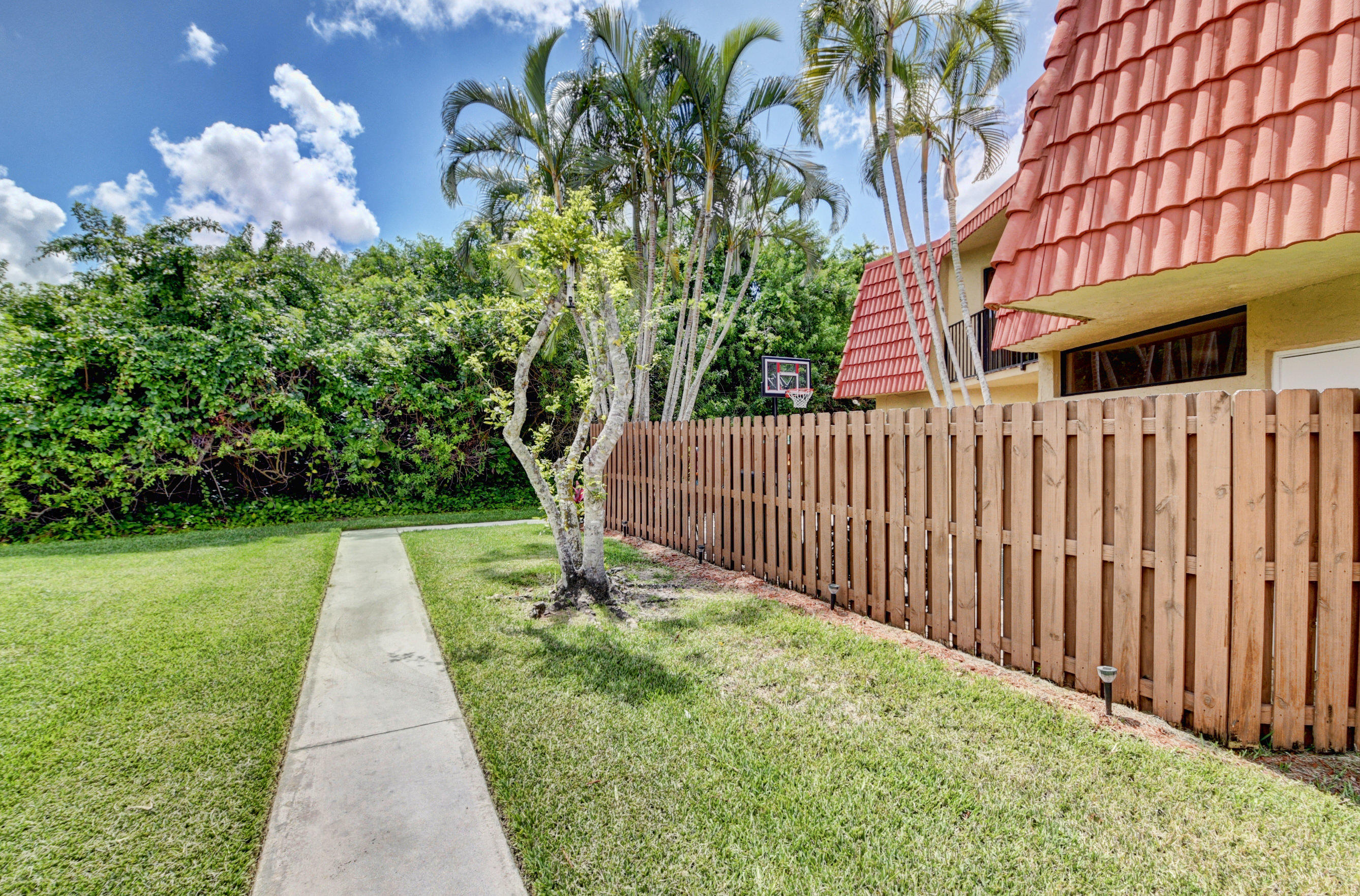 8393 Trent Court, Unit D Boca Raton, FL 33433 - Photo 2 of 38 Exterior