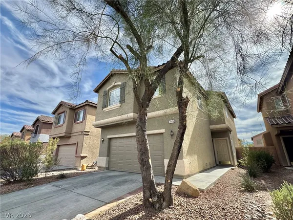 $2,100 | 3805 Hollycroft Drive, North Las Vegas, NV 89081
