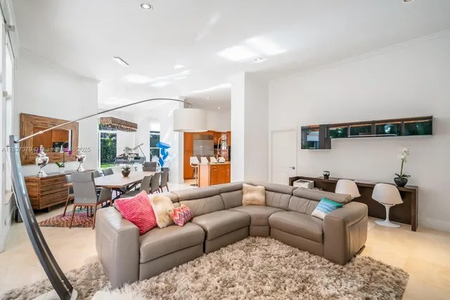 $10,500 | 2535 Golf View Drive, Weston, FL 33327