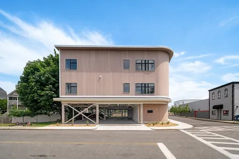 $725,000 | 140 Shirley Street, Unit 250, Winthrop, MA 02152