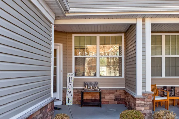 $599,900 | 33 Pritchard Court, Fishkill, NY 12524