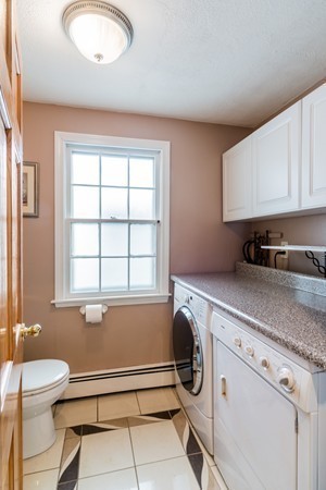 20 Ridge Road Newton, MA 02468 - Photo 12 of 23