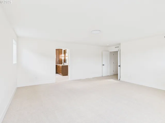 $1,149,900 | 1125 North 44th Place, Ridgefield, WA 98642