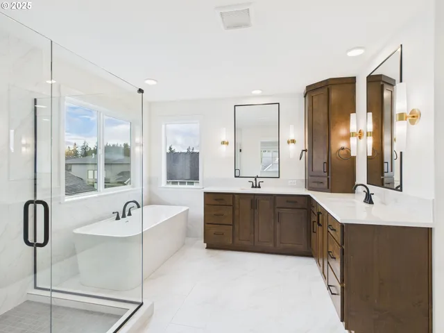 $1,149,900 | 1125 North 44th Place, Ridgefield, WA 98642