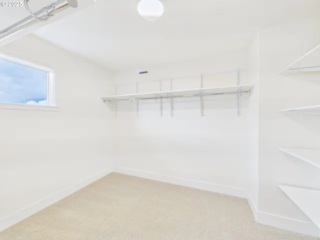 $1,149,900 | 1125 North 44th Place, Ridgefield, WA 98642