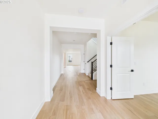 $1,149,900 | 1125 North 44th Place, Ridgefield, WA 98642