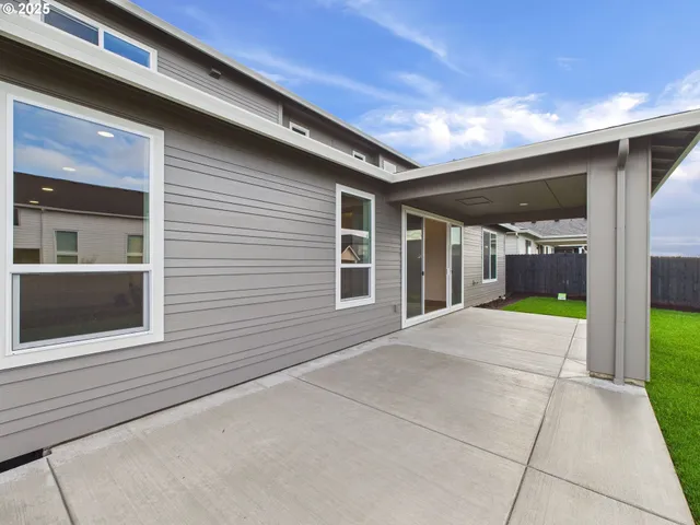 $1,149,900 | 1125 North 44th Place, Ridgefield, WA 98642