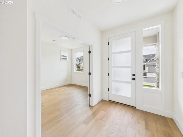 $1,149,900 | 1125 North 44th Place, Ridgefield, WA 98642