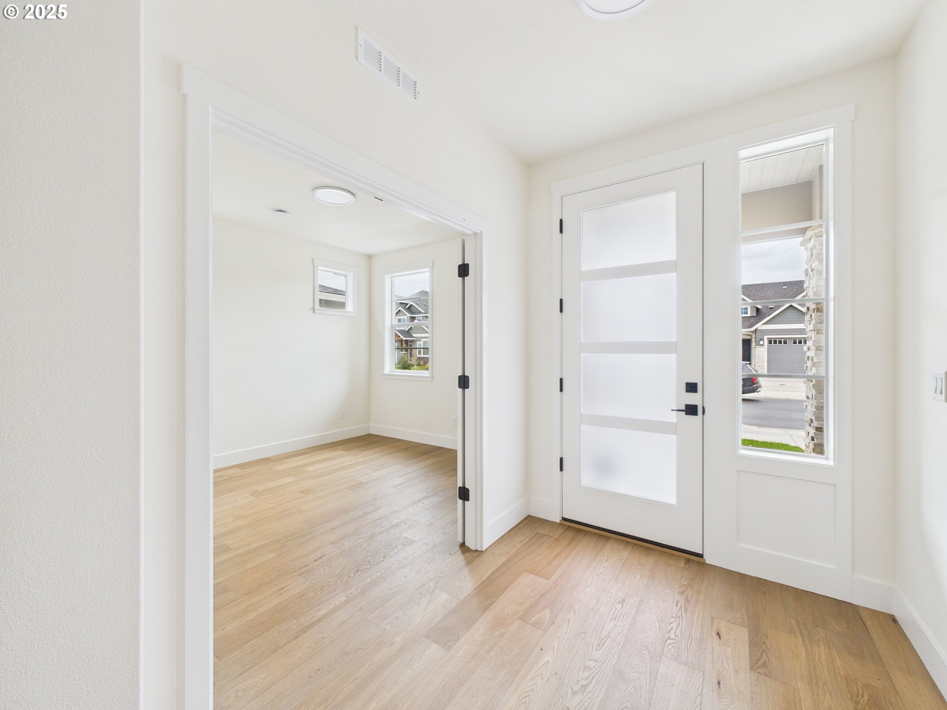 1125 North 44th Place Ridgefield, WA 98642 - Photo 4 of 41