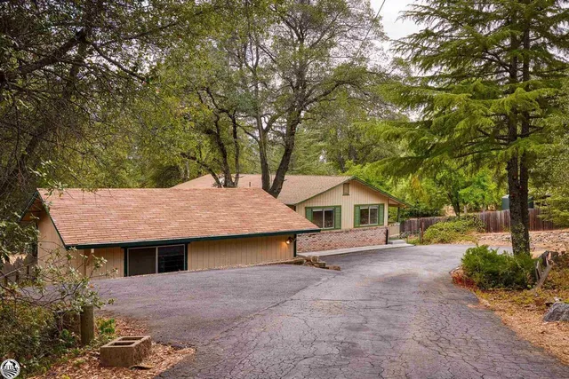 $399,000 | 19808 Via Redonda Road, Sonora, CA 95370