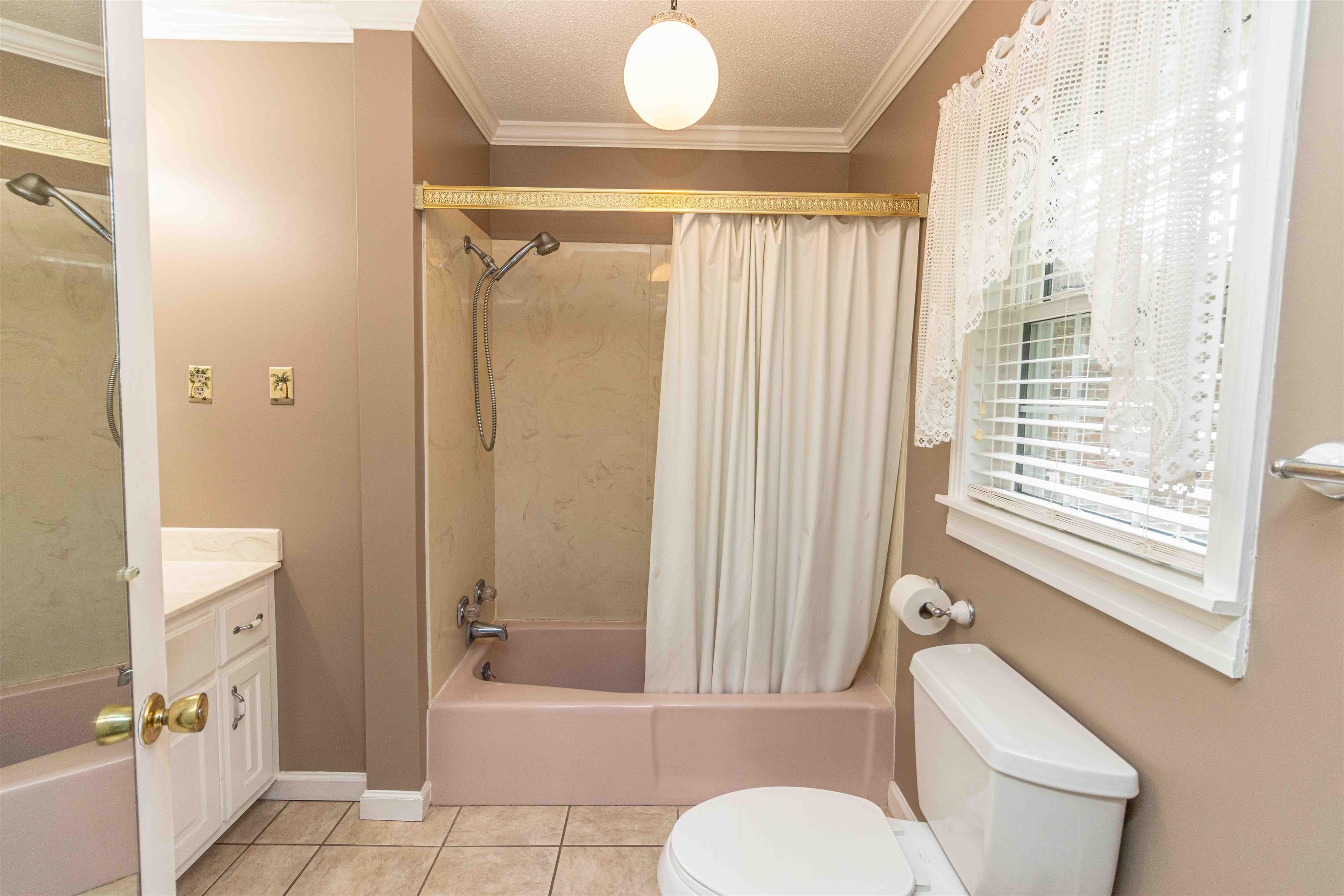 239 Old Road, Unit 5 Selmer, TN 38375 - Photo 13 of 34