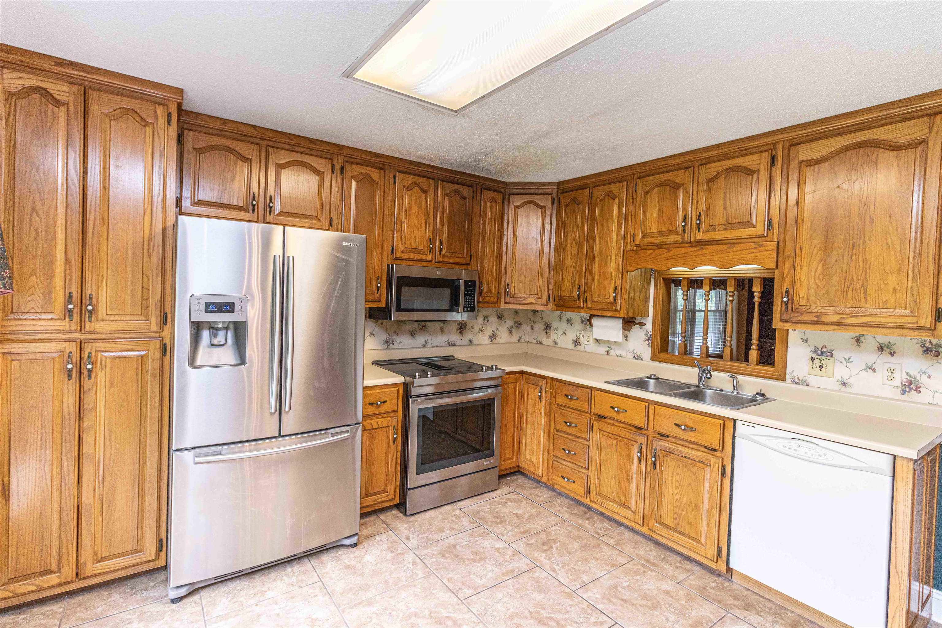 239 Old Road, Unit 5 Selmer, TN 38375 - Photo 6 of 34