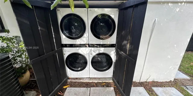 a view of a garden with pathway