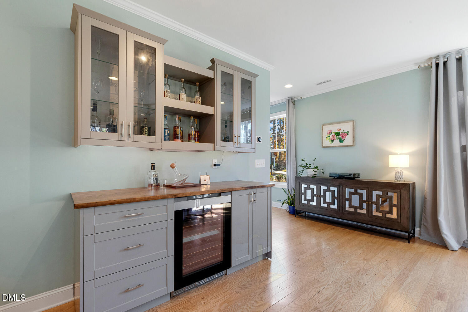 538 Rowanwood Way Apex, NC 27523 - Photo 9 of 40 a kitchen with a sink and cabinets