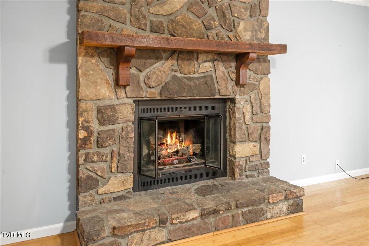660 Fox Meadow Road, Unit 8 Elizabethton, TN 37643 - Photo 10 of 44 10-128A7375