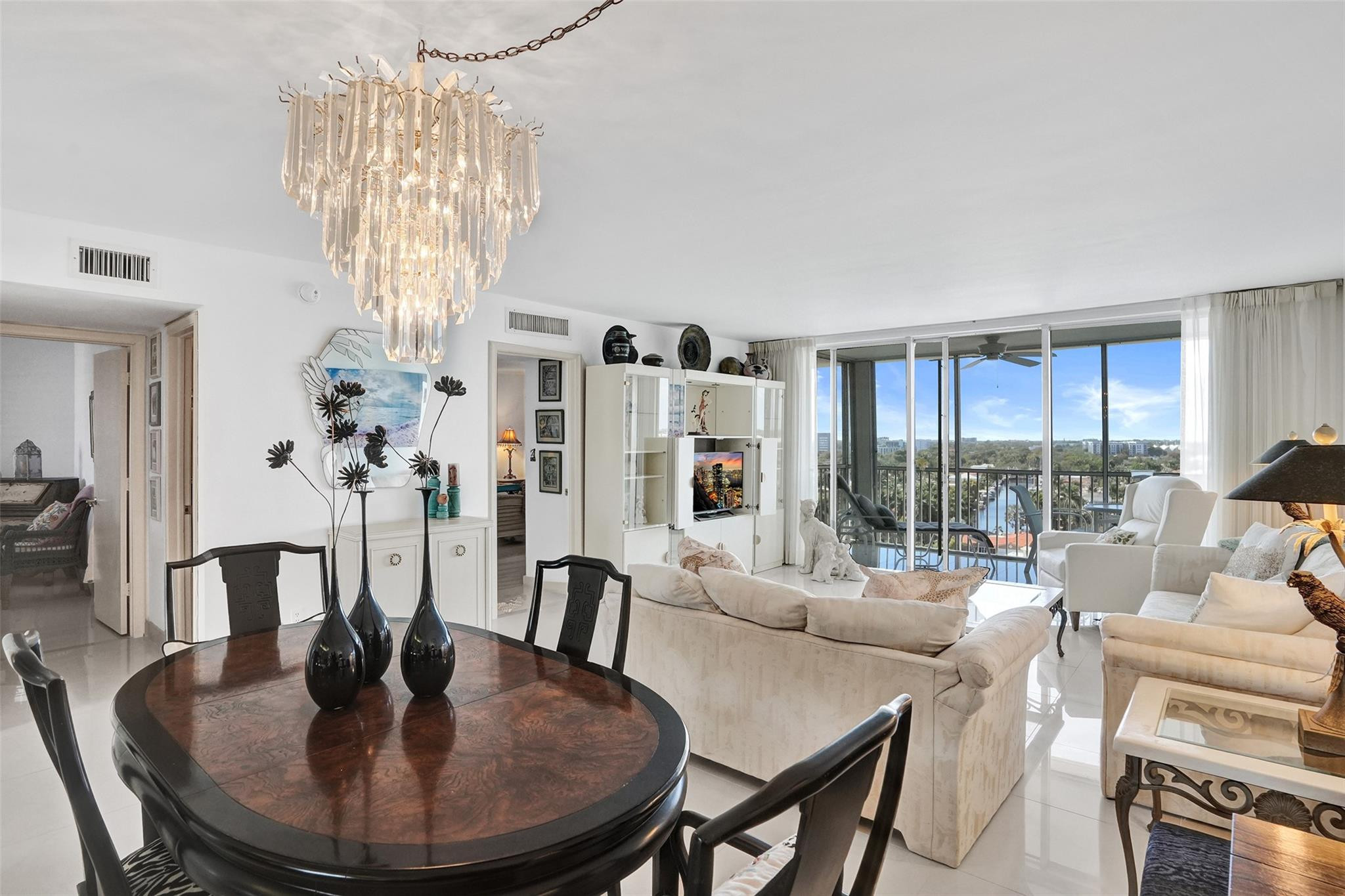 303 North Riverside Drive, Unit PH3 Pompano Beach, FL 33062 - Photo 5 of 32 Photo 5