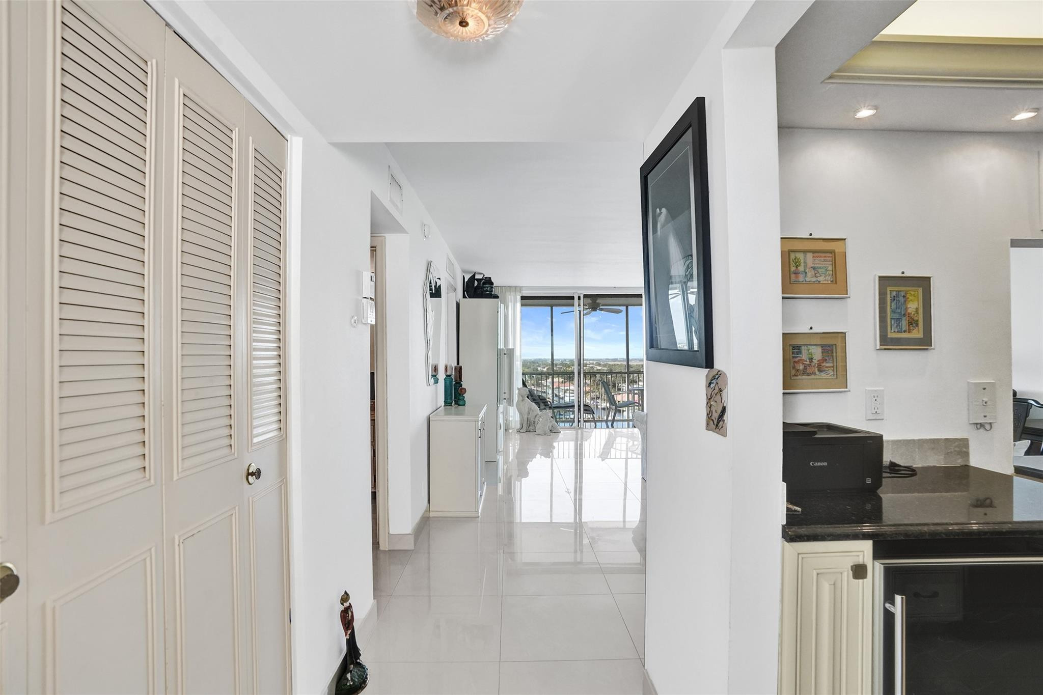 303 North Riverside Drive, Unit PH3 Pompano Beach, FL 33062 - Photo 8 of 32 Photo 8