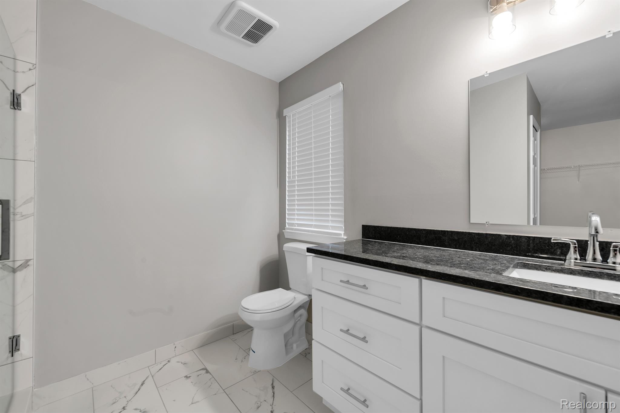 21576 Ruth Street Farmington, MI 48336 - Photo 18 of 32 Gallery Image 18