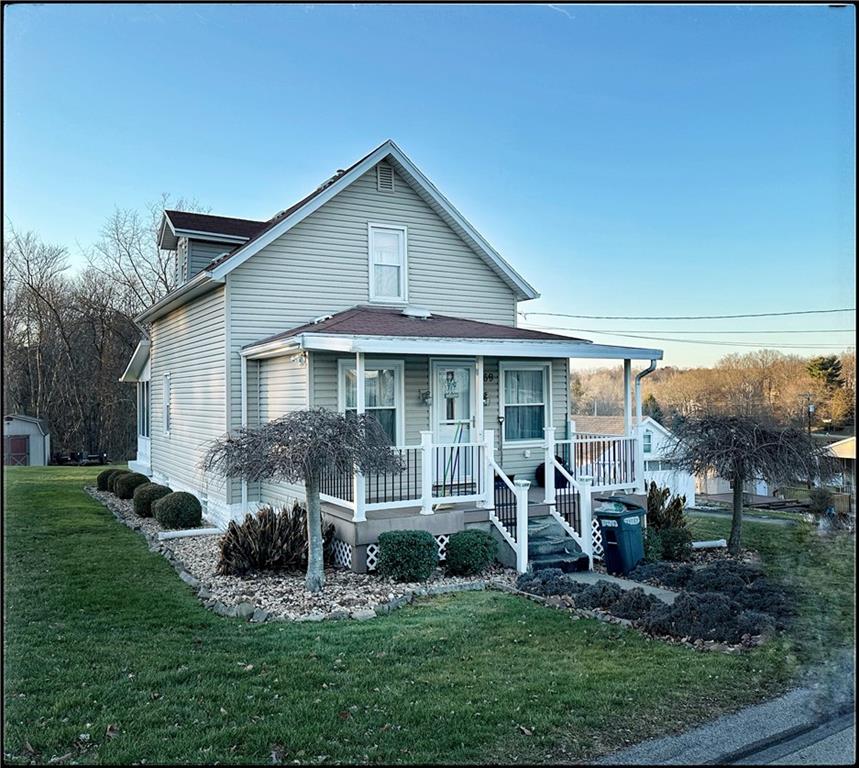 169 Spring Hill Road Aliquippa, PA 15001 - Photo 2 of 23 Gallery Image 2