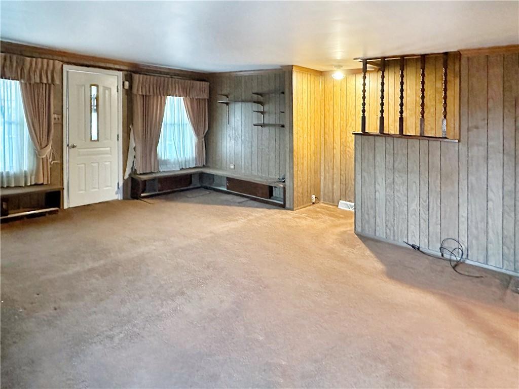 169 Spring Hill Road Aliquippa, PA 15001 - Photo 5 of 23 Gallery Image 5