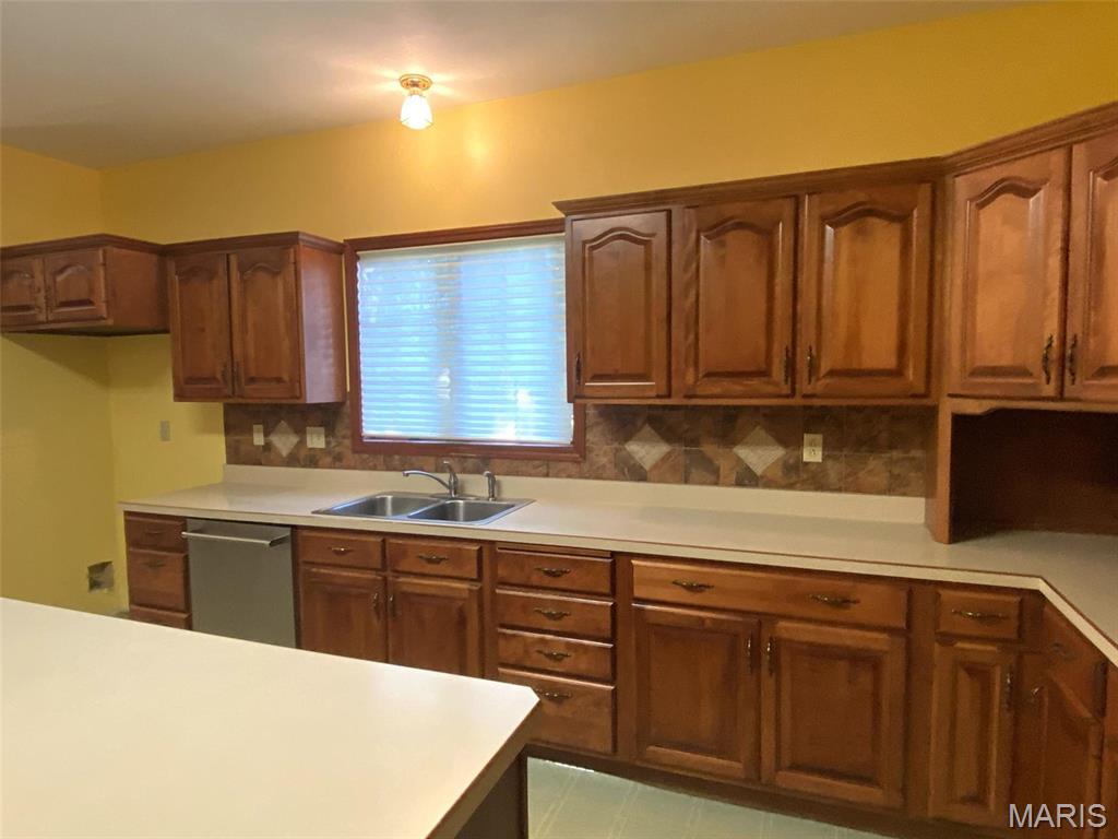 116 Red Fox Road Belleville, IL 62223 - Photo 27 of 94