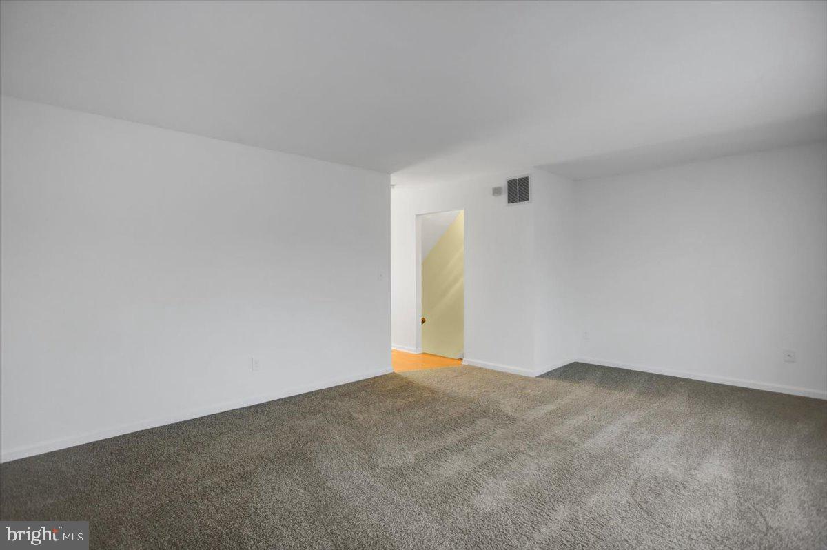 1551 Brechbill Road Chambersburg, PA 17202 - Photo 11 of 36 Gallery Image 11