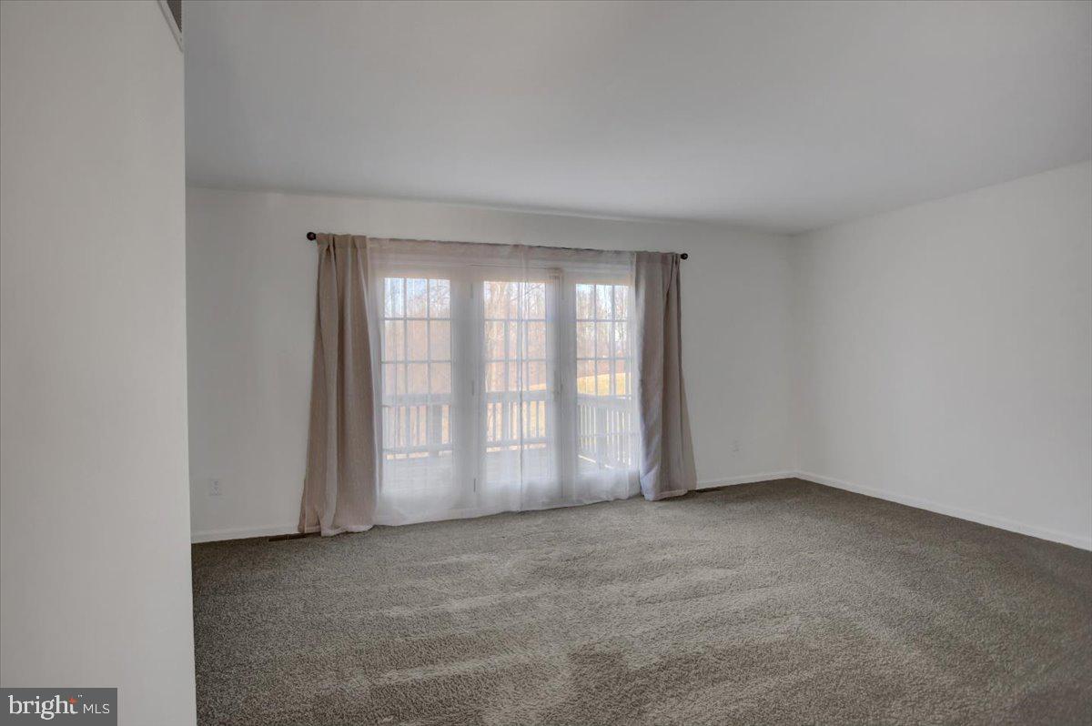 1551 Brechbill Road Chambersburg, PA 17202 - Photo 9 of 36 Gallery Image 9