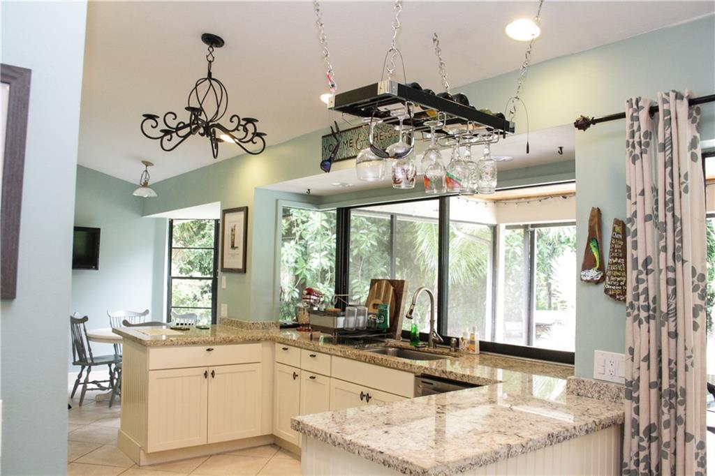 1674 Southwest College Street Stuart, FL 34997 - Photo 11 of 37 Gallery Image 11