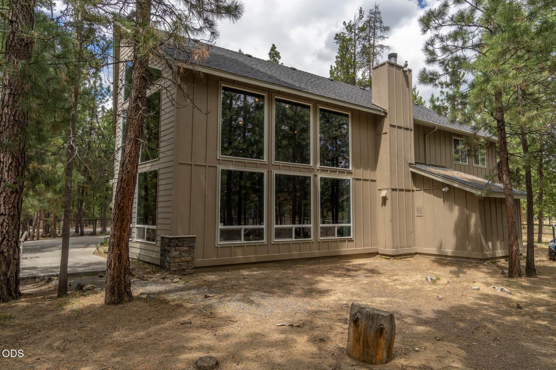 52174 Foxtail Road La Pine, OR 97739 - Photo 31 of 47