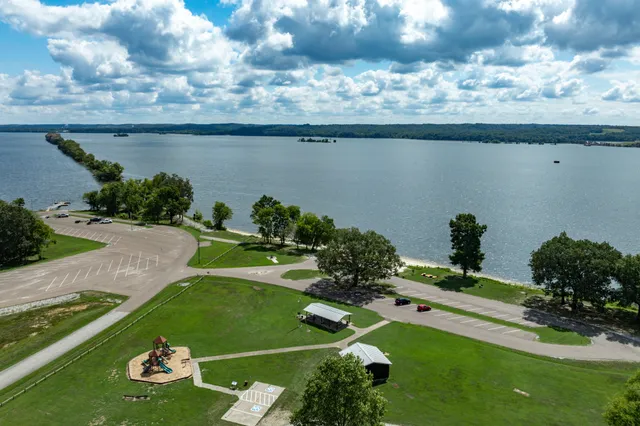 $362,400 | 1110 Harmon Creek Road, Eva, TN 38333