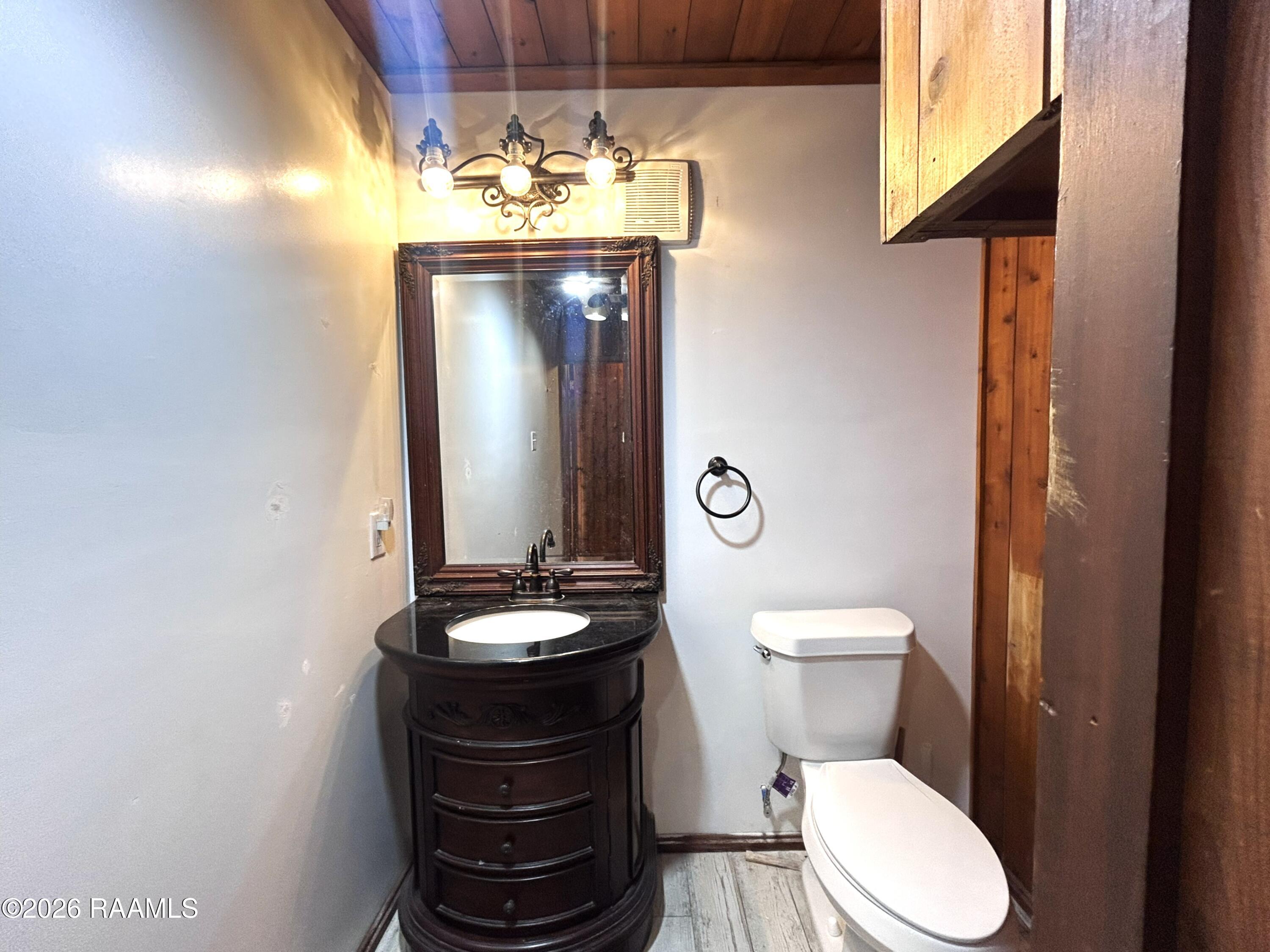 359 Sandpiper Place Sunset, LA 70584 - Photo 15 of 49 Bathroom 359 Sandpiper Sunset